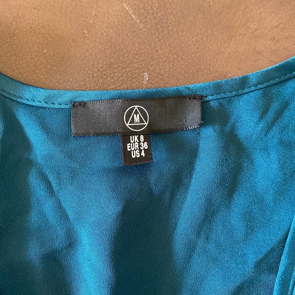 New without Tags Teal Satin Bodysuit size 4 - Picture 2 of 3